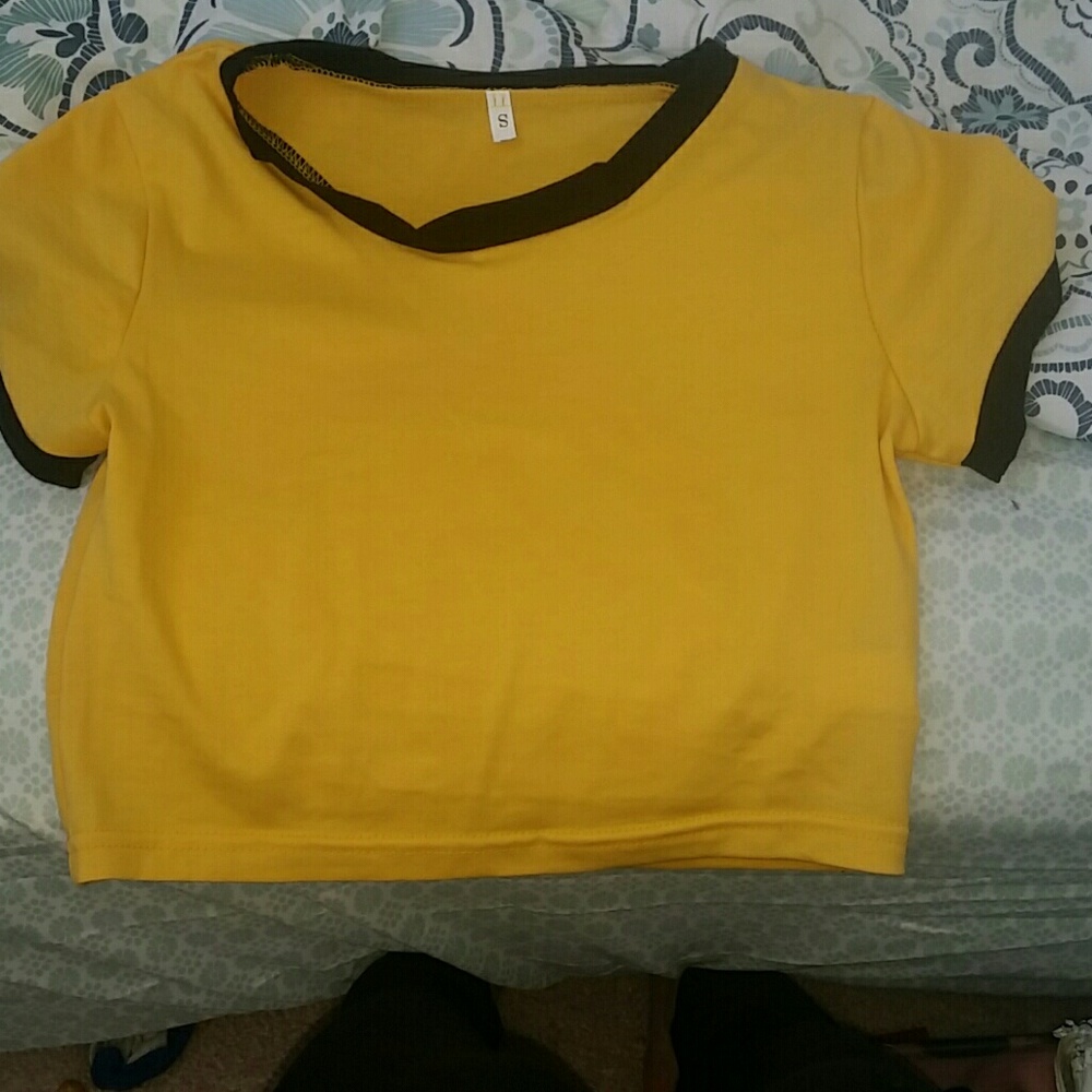 Crop tops